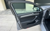 vehicle image #18