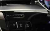 vehicle image #31