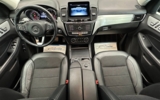 vehicle image #12