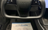 vehicle image #10