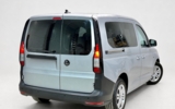 vehicle image #4