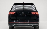 vehicle image #5