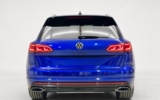vehicle image #4