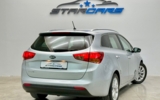 vehicle image #4