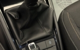 vehicle image #10