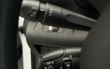 vehicle image #10