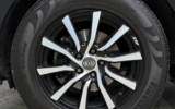vehicle image #8