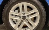 vehicle image #9