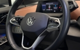 vehicle image #11