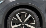 vehicle image #10