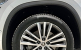 vehicle image #10