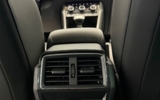 vehicle image #37