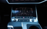 vehicle image #17