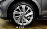 vehicle image #16