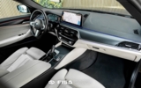 vehicle image #16