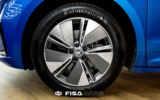 vehicle image #11
