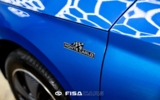 vehicle image #9