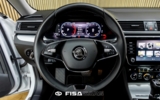 vehicle image #13