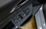 vehicle image #30