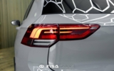 vehicle image #12