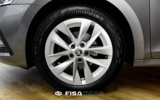 vehicle image #13