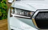 vehicle image #6