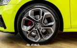 vehicle image #9