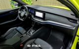 vehicle image #18
