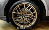 vehicle image #12
