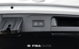 vehicle image #18