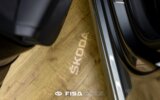 Škoda Octavia Combi 2.0 TDI RS DSG – fotografia 25