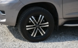 vehicle image #5
