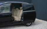 vehicle image #5