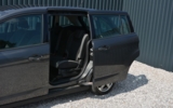 vehicle image #9