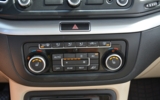 vehicle image #35