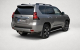 vehicle image #10