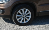 vehicle image #8