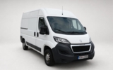vehicle image #4