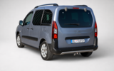 vehicle image #11
