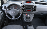 vehicle image #15