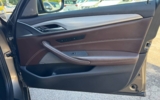 vehicle image #30