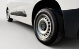 vehicle image #20