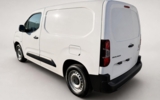 vehicle image #7