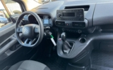vehicle image #27