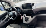 vehicle image #28