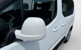 vehicle image #10