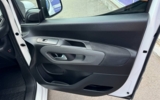 vehicle image #26