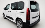 vehicle image #14