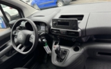 vehicle image #29