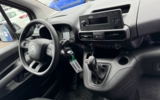 vehicle image #33